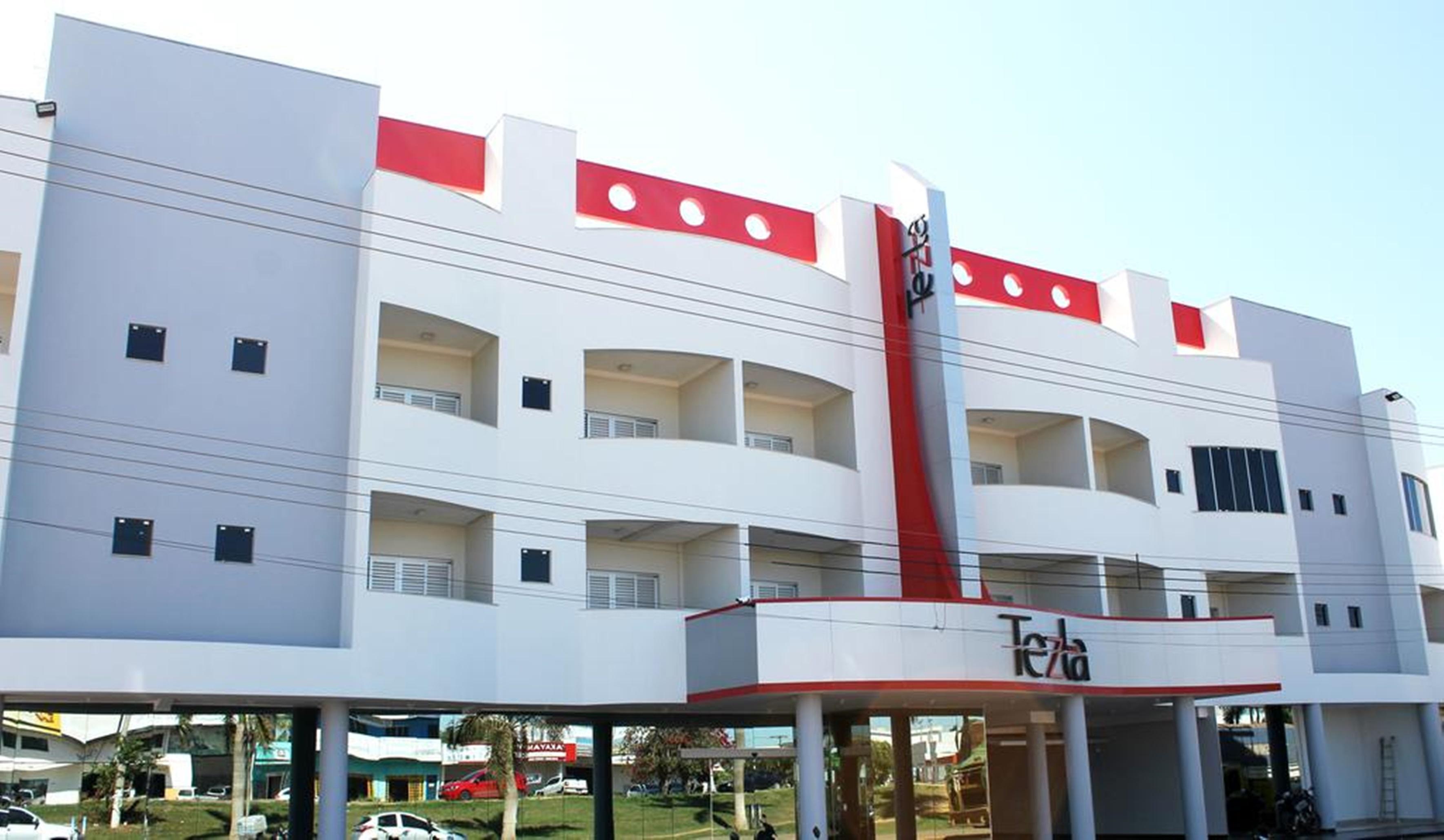 Tezla Hotel プリマヴェーラ・ド・レステ エクステリア 写真