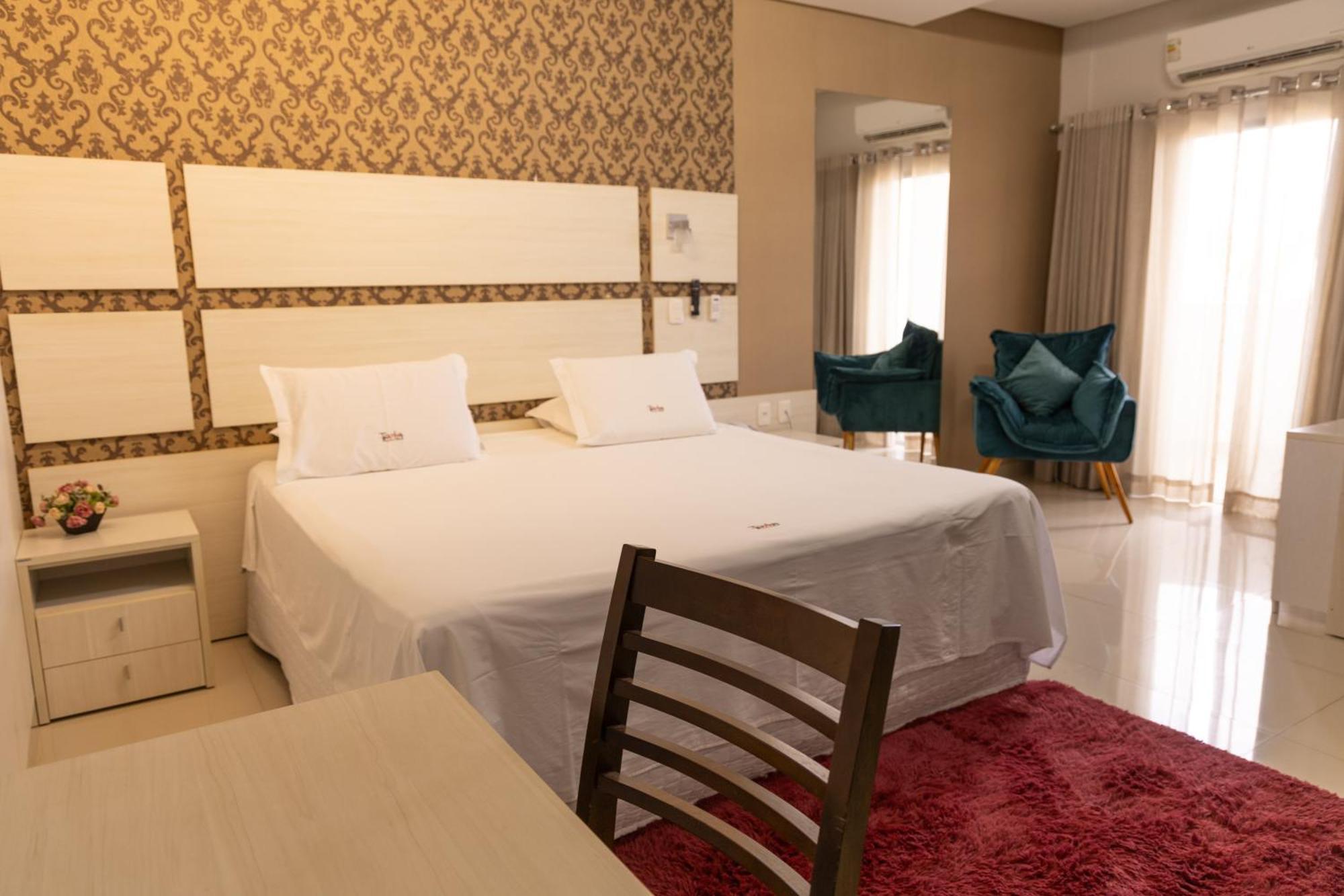 Tezla Hotel プリマヴェーラ・ド・レステ エクステリア 写真