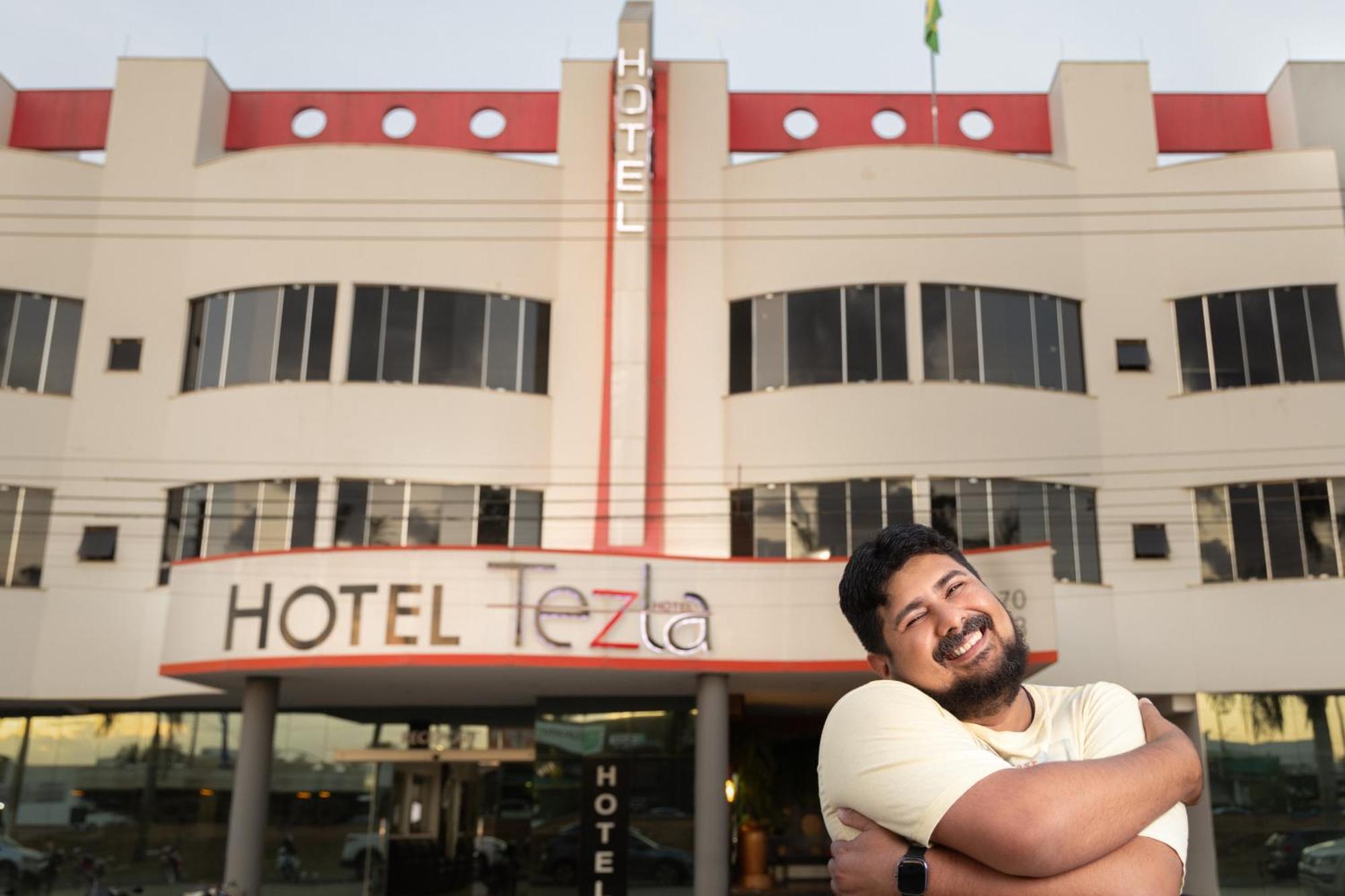Tezla Hotel プリマヴェーラ・ド・レステ エクステリア 写真